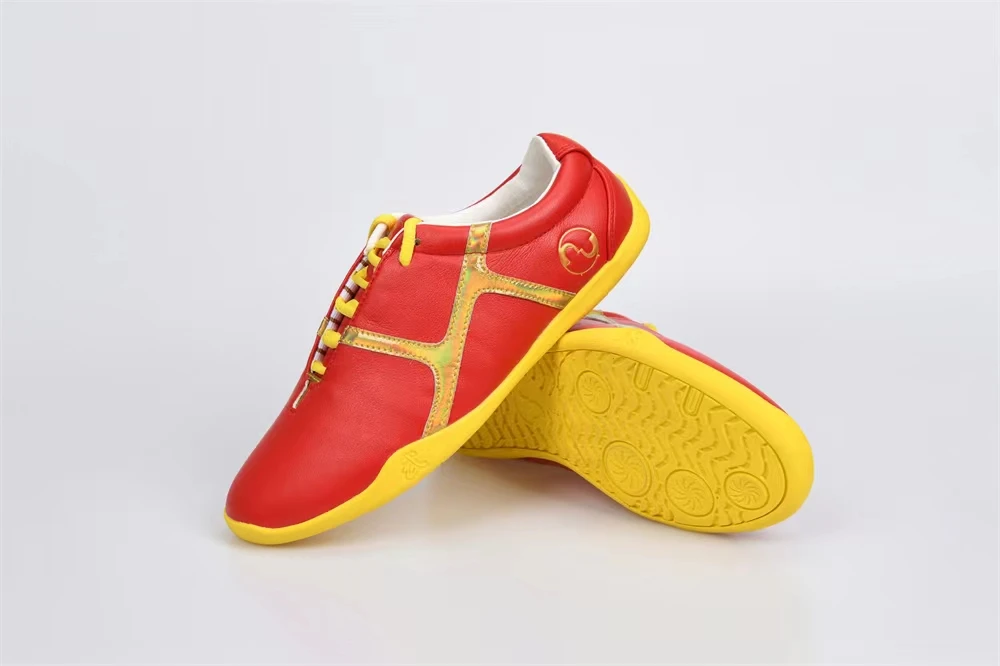 WYTR premium quality Kung Fu W - đánh giá và giá Men Shoes Yellow