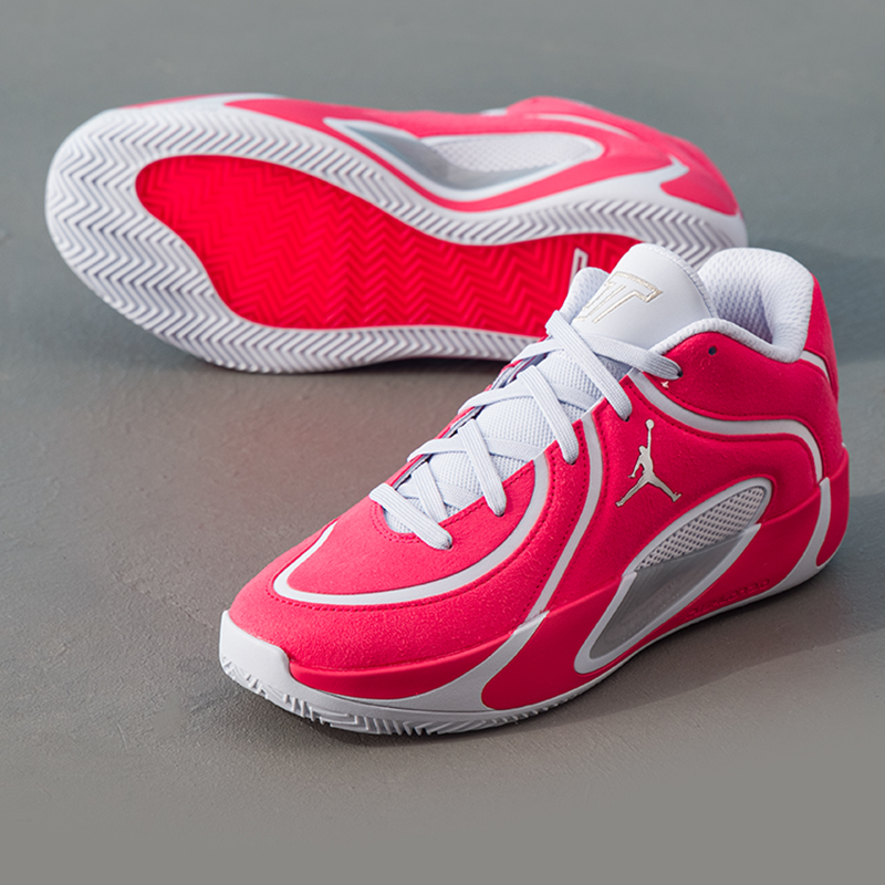 Nike Men's Shoes Jordan Tatum  - đánh giá và giá Men Shoes Jordan 4